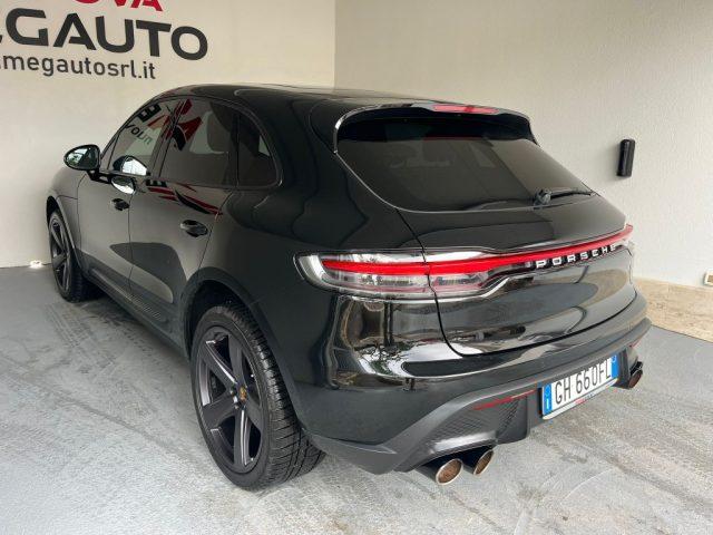 PORSCHE Macan 2.0