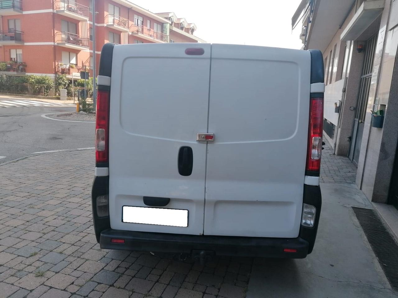 Opel Vivaro 27 2.0 CDTI 90 CV Furgone