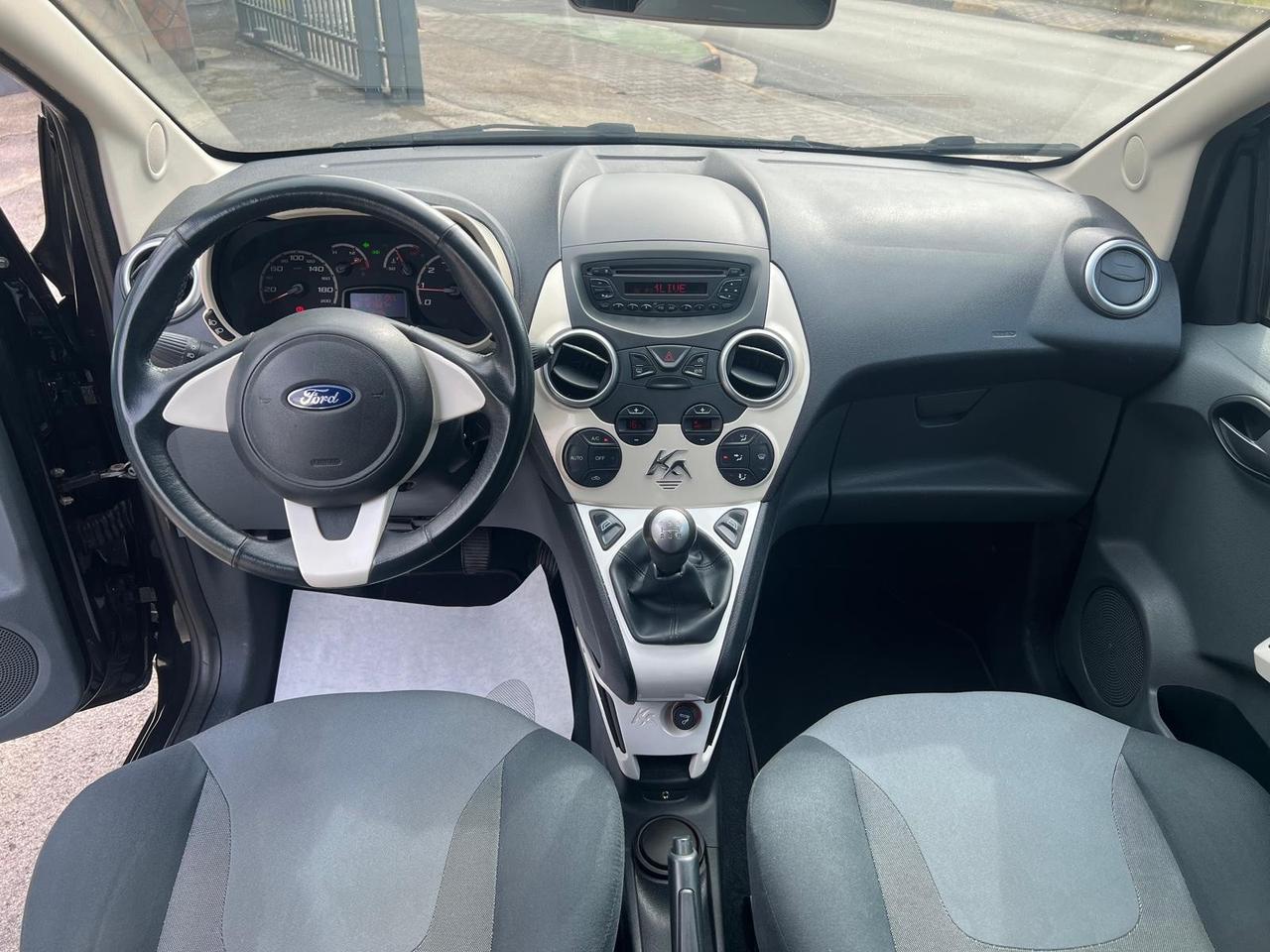 Ford Ka Ka+ 1.2 8V 69CV Titanium