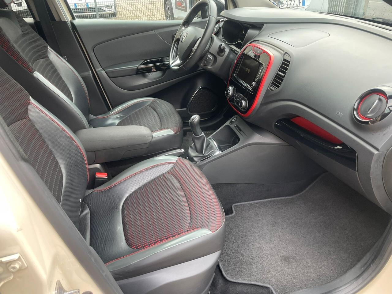 Renault Captur 1.5 dCi 8V 90 CV Project Runway ok neopatentati