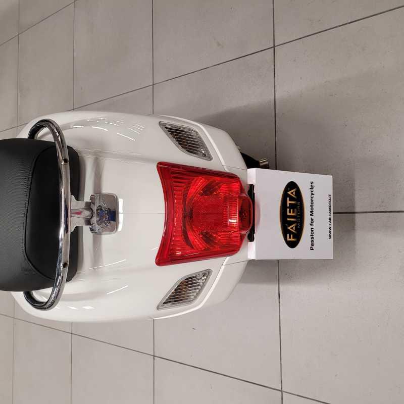 Vespa GTS 300 - 2012