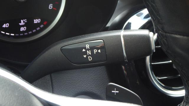 MERCEDES-BENZ GLC 220 d 4Matic Business