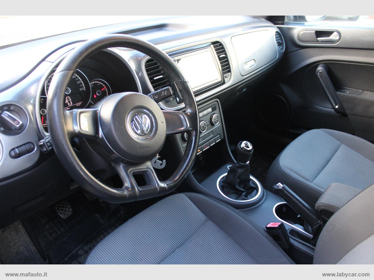 VOLKSWAGEN Maggiolino Cabrio 1.6 TDI Design