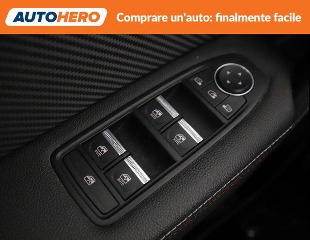 RENAULT Captur Plug-in Hybrid E-Tech 160 CV RS Line