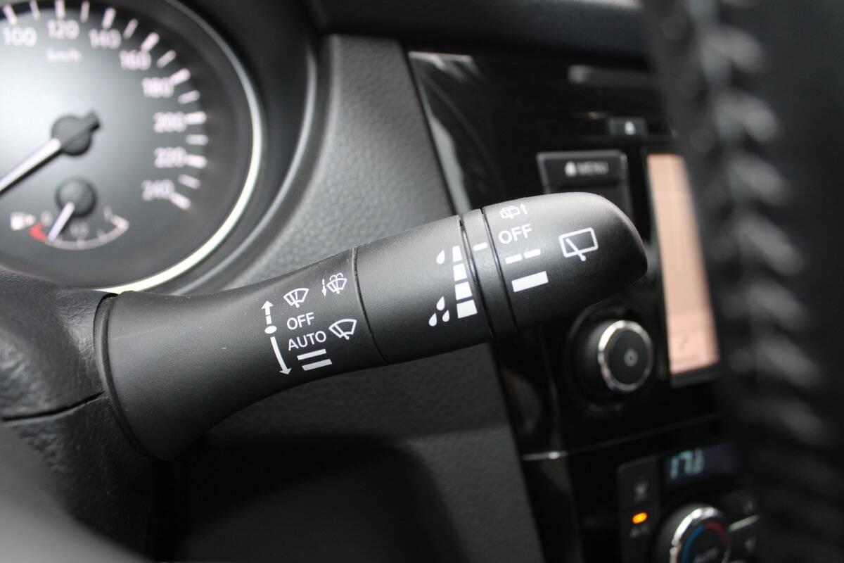 Nissan Qashqai 1.3 dig-t Business 140cv Con TELECAMERA