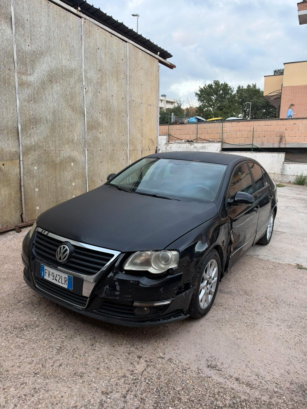 Volkswagen Passat 2.0 16V TDI Sportline 140 cv, MARCIANTE, MOTORE SOSTITUITO, OK NEOPATENTATI, CARROZZERIA COME DA FOTO