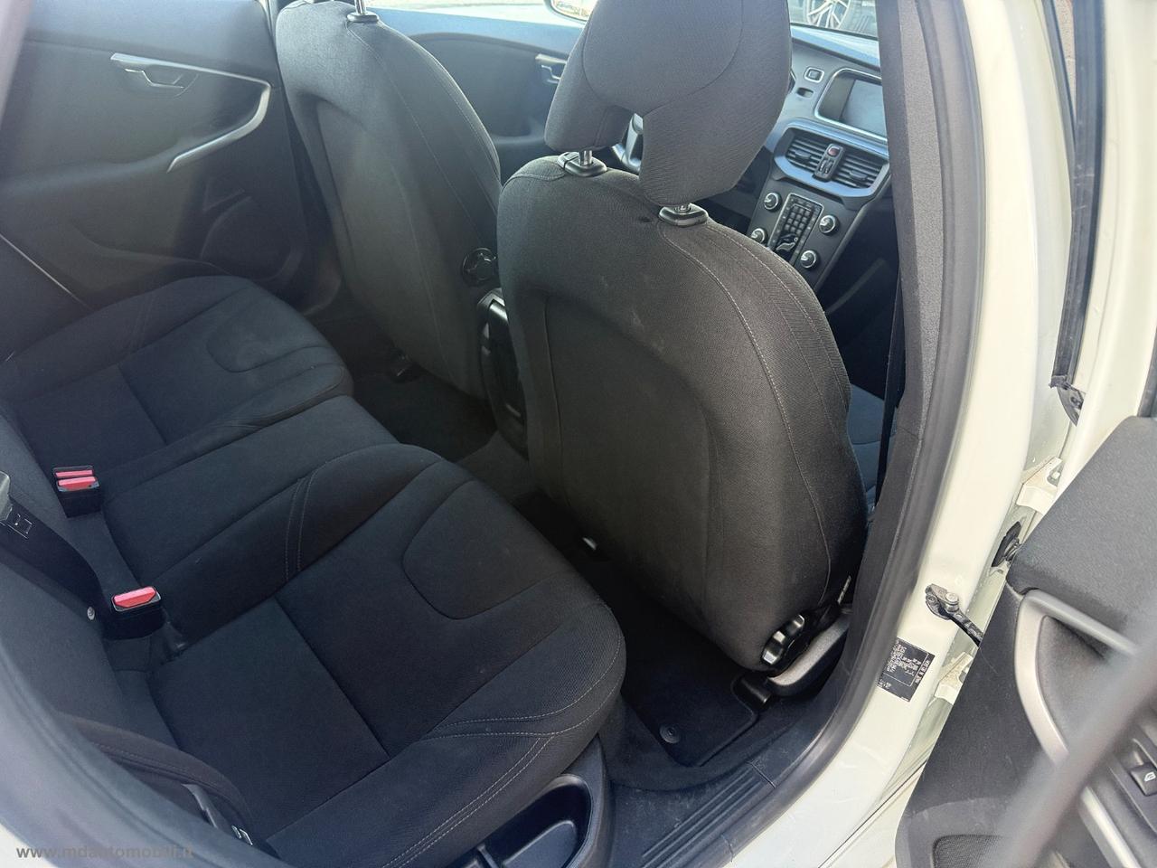 VOLVO V40 T2 Business Plus SOLO KM.98000