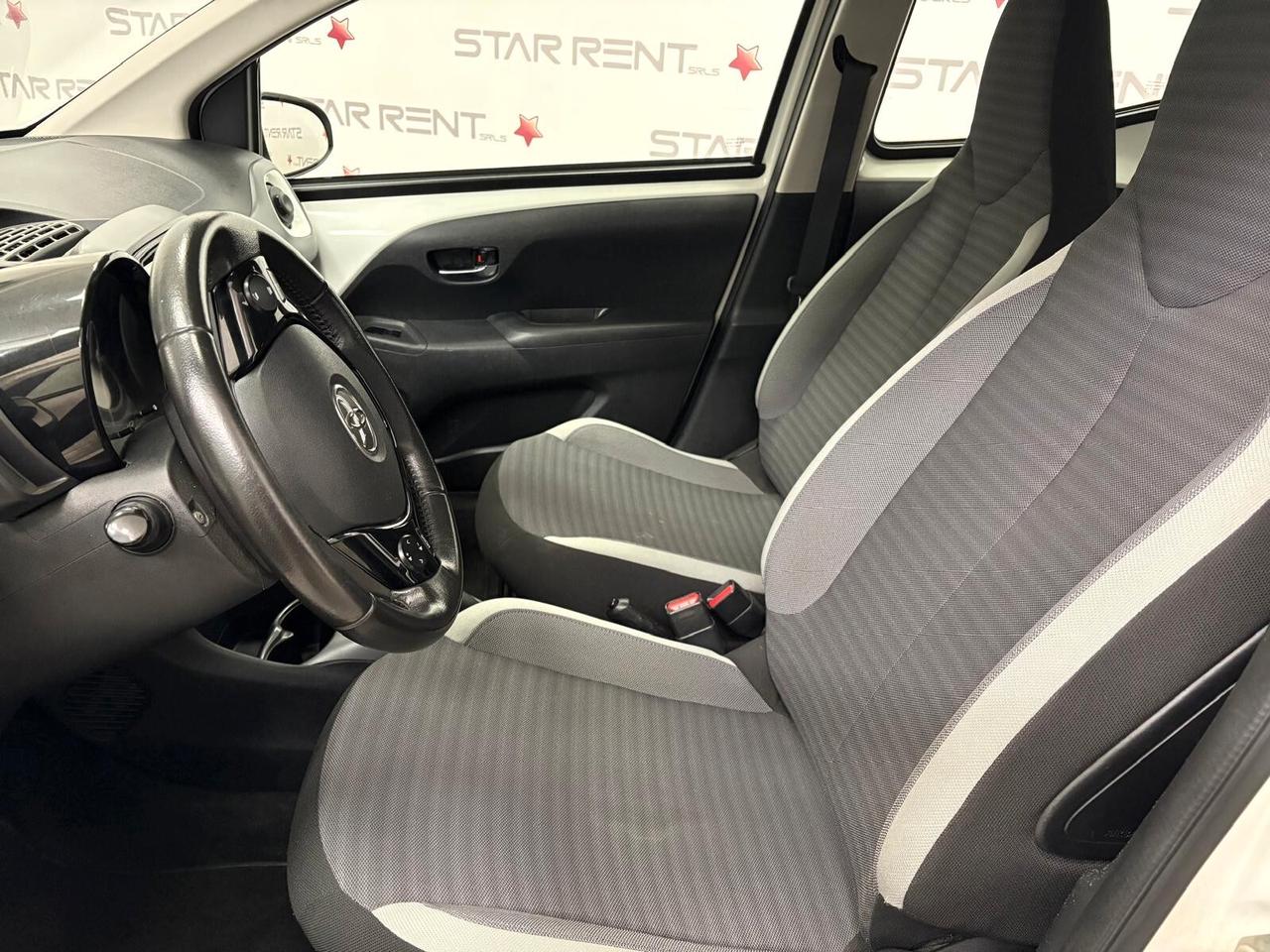 Toyota Aygo Connect 1.0 VVT-i 72 CV 5 porte x-play