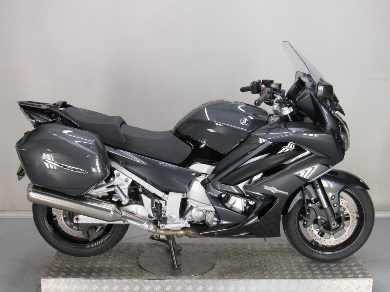 Yamaha FJR 1300 ABS AE SOSPENSIONI ELETTRONICHE 6 MARCE
