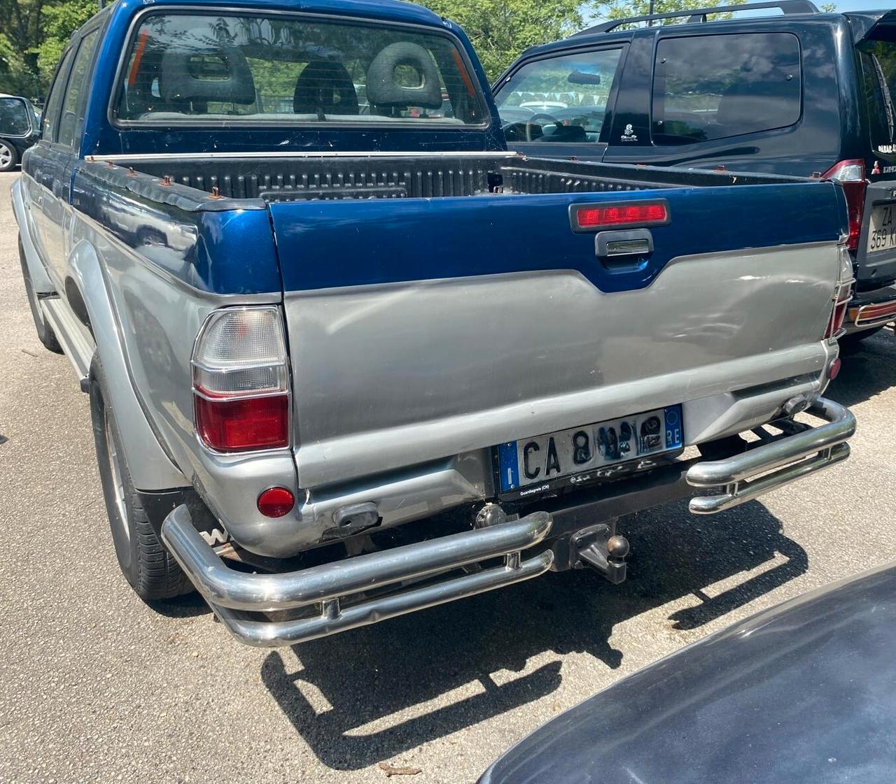 Mitsubishi L200 2.5 TDI 4WD Double Cab Pick-up GLS