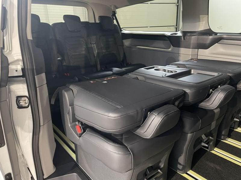 Ford Tourneo Custom 320 2.0 EcoBlue 150CV PL Titanium