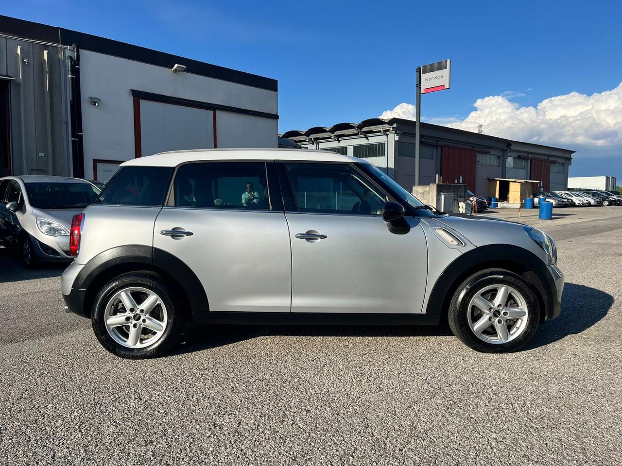 Mini Cooper Countryman Neopatentati