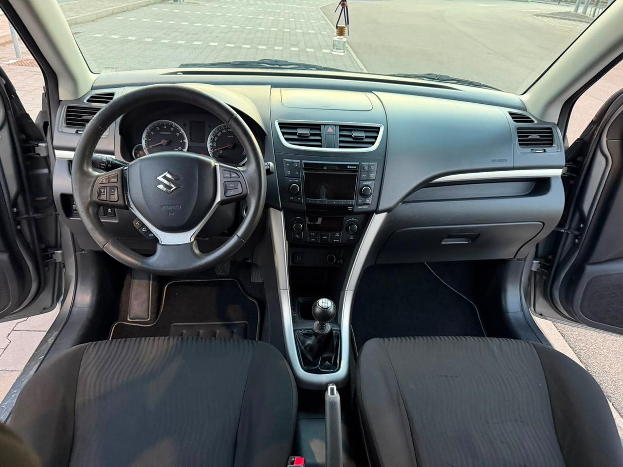 Suzuki Swift 1.2 VVT 2011 euro5