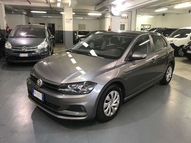 Volkswagen Polo Polo VI 2017 5p 1.0 mpi Trendline 65cv