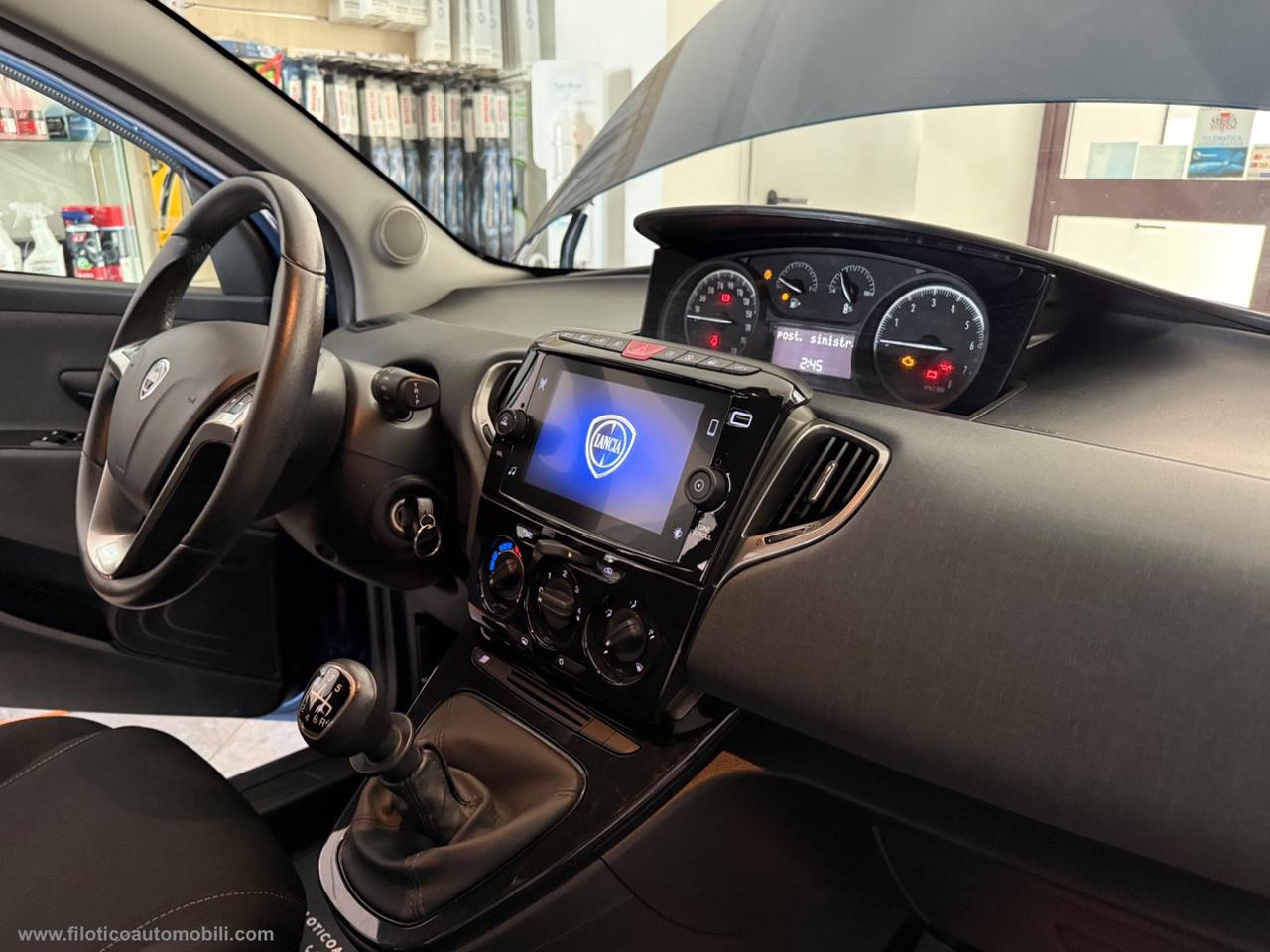 LANCIA Ypsilon 1.0 FireFly 5p.S&S Hybryd Gold 5 POSTO - CARPLAY