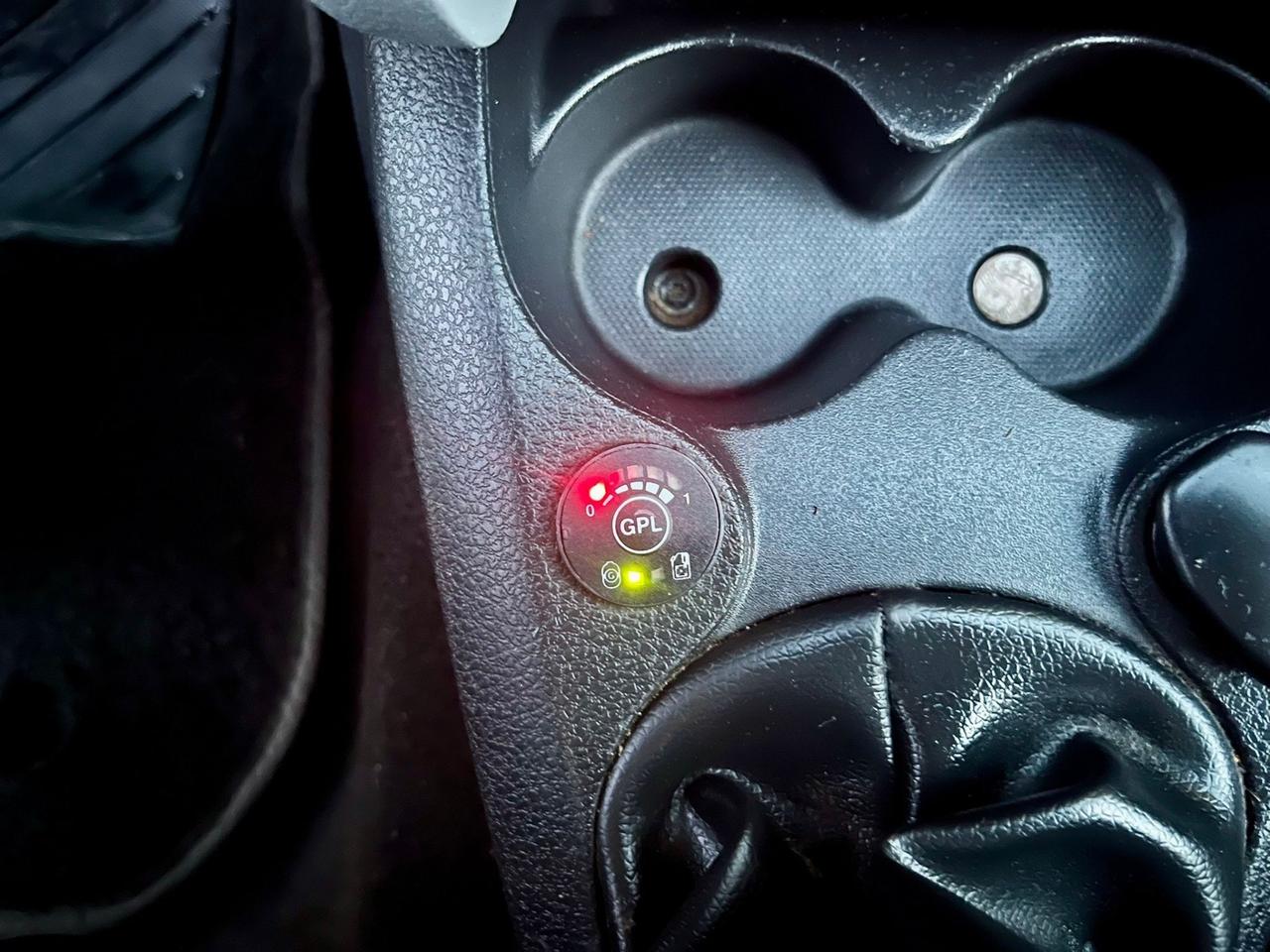 Dacia Sandero 1.2GPL(scadenza 2035) 2014 105.000km perfetta