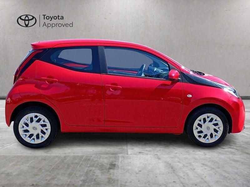 Toyota Aygo 5 Porte 1.0 VVT-i 72cv x-play