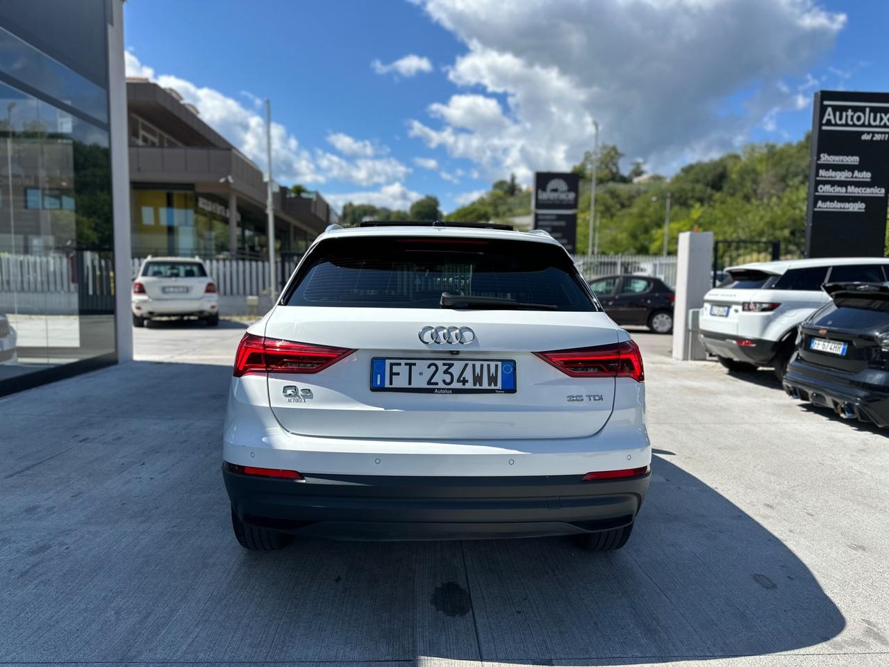 Audi Q3 35 TDI S tronic Business Advanced