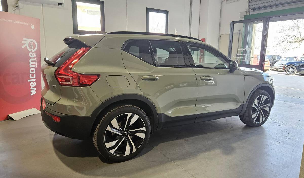 Volvo XC40 2.0 b3 Ultra Dark auto