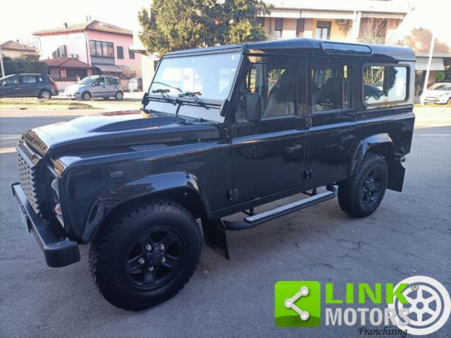 LAND ROVER Defender 110 2.4 TD4 Station Wagon SE