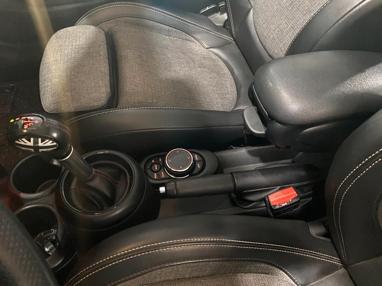 Mini 2.0 Cooper SD aut. Hype Cabrio-2017