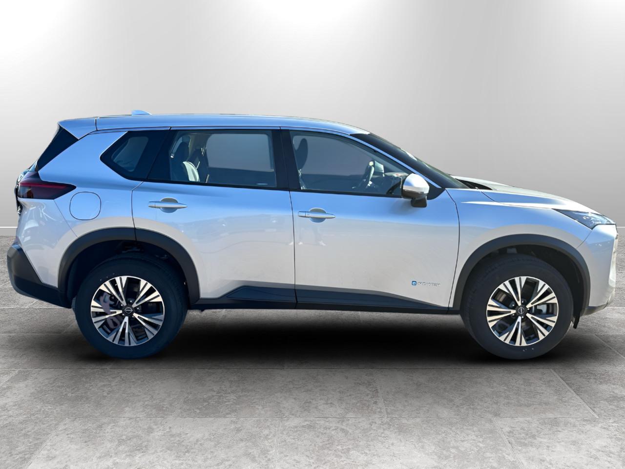 NISSAN X-TRAIL ACENTA e-POWER 2WD