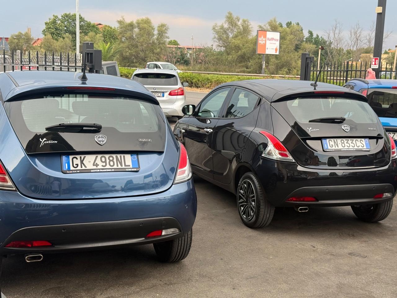 Lancia Ypsilon 1.0 FireFly 5 porte Hybrid Gold