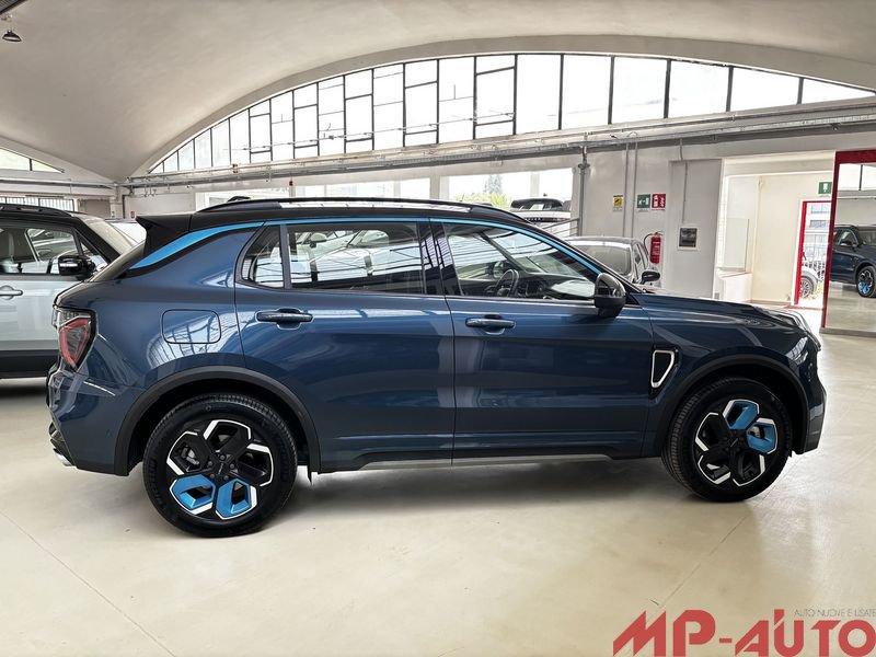 Lynk & Co 01 HEV
