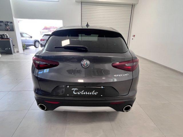 ALFA ROMEO Stelvio 2.2 Turbodiesel 190 CV AT8 RWD Executive