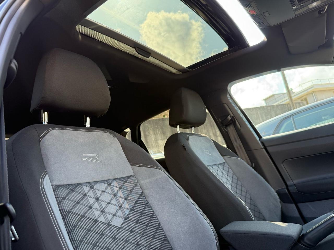 Volkswagen Polo 1.0 TSI DSG R-Line Tetto Apribile