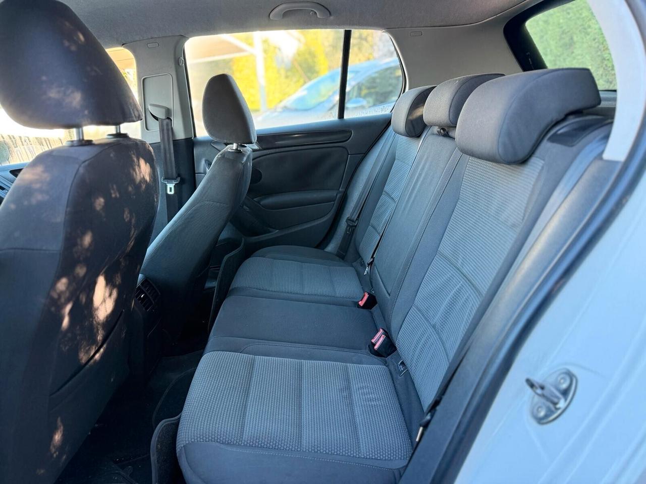 Volkswagen Golf 1.6 TDI DPF 5p. Highline