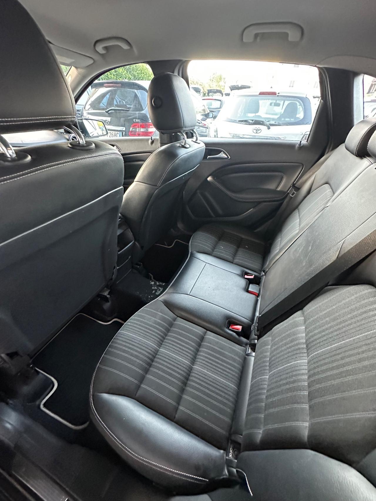 Mercedes-benz B 180 CDI Premium