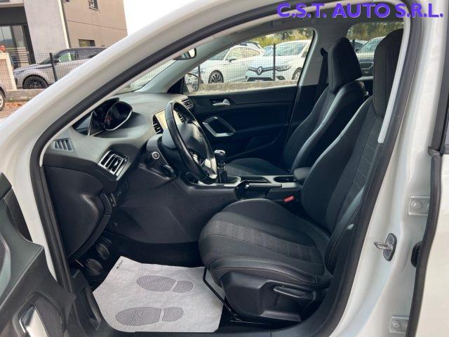 PEUGEOT 308 BlueHDi Berlina 5p GT-Line LED NAVI PDC