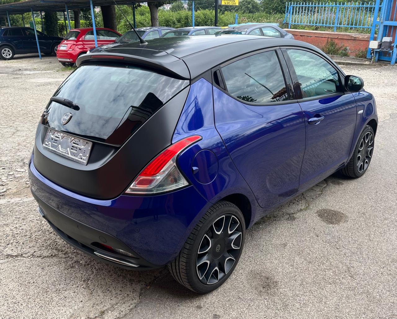 Lancia Ypsilon 1.269CV S Momodesign-solo 45000km-