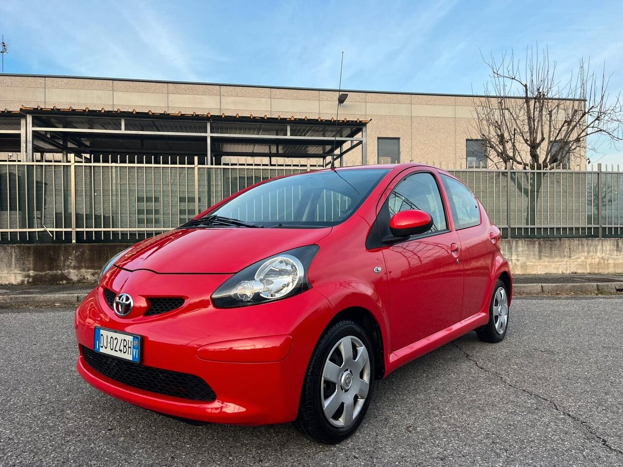 Toyota Aygo 1.0 BENZ SOLO 29.000 KM