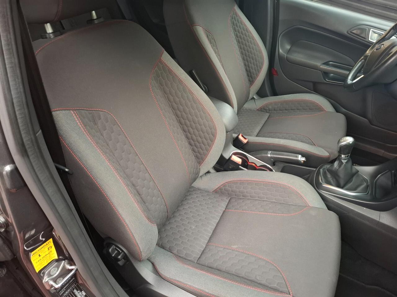 Ford Fiesta st line 5 porte