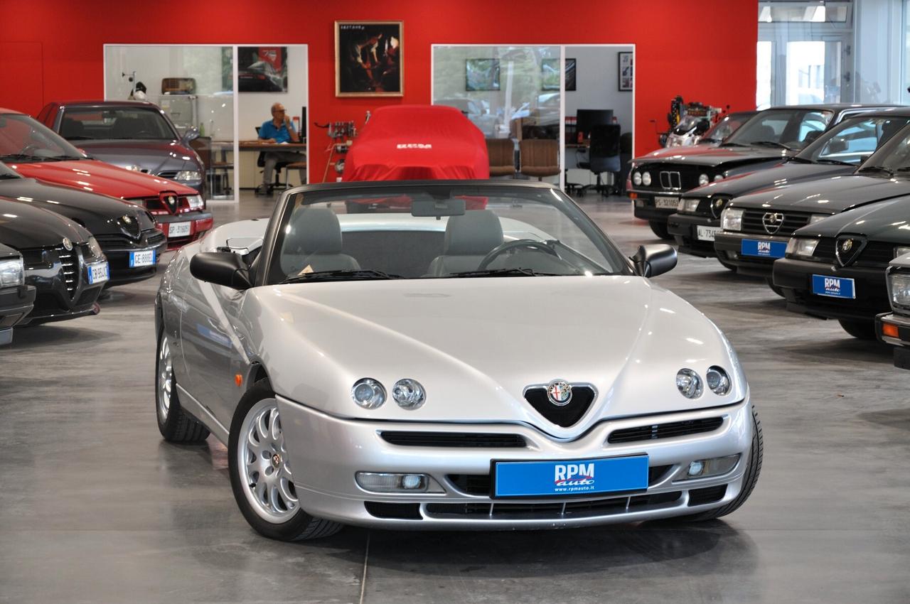 Alfa Romeo Spider 3.0i V6 24V cat L