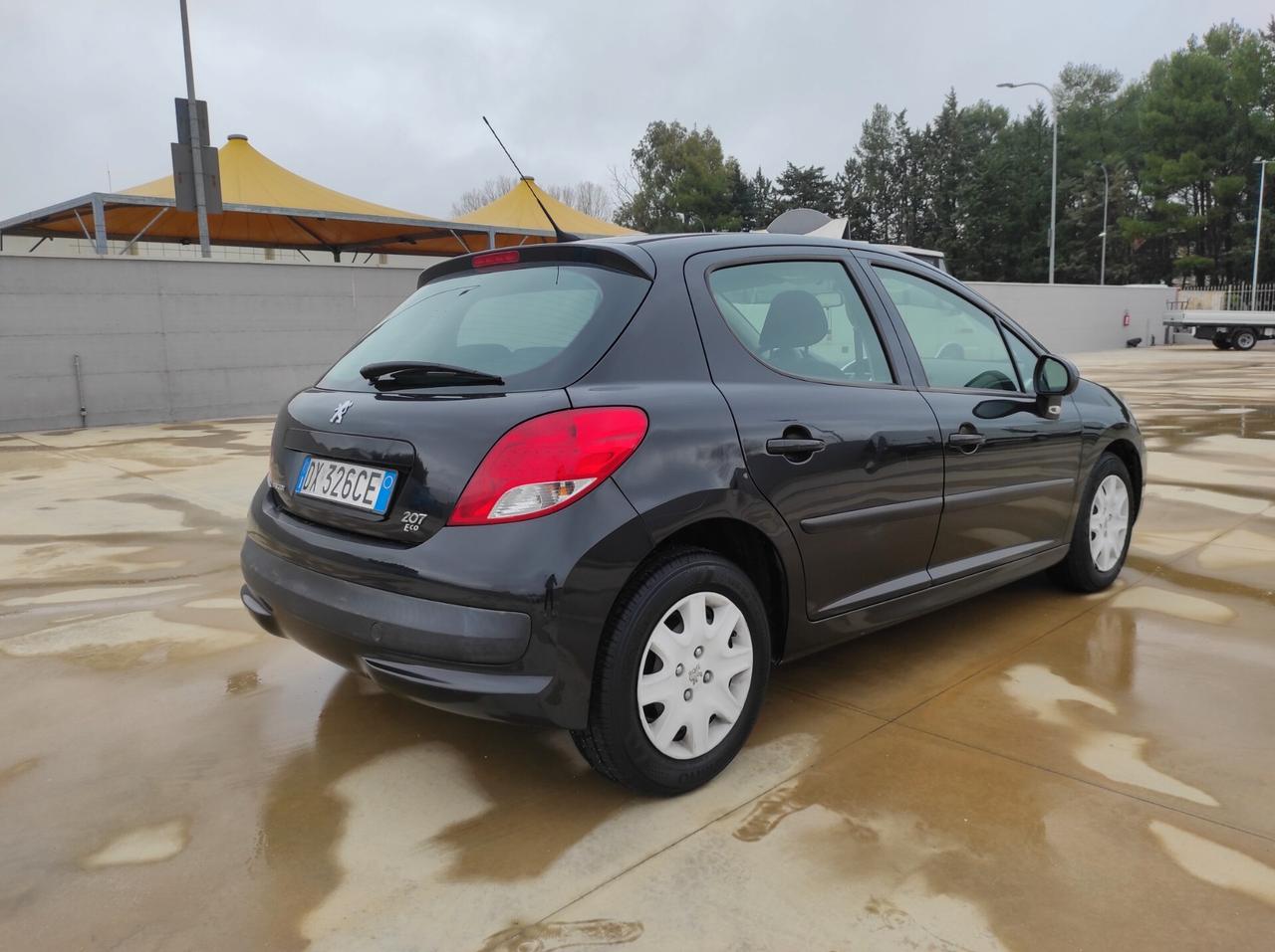 Peugeot 207 1.4 Benz/GPL - 75cv NEOPATENTATI