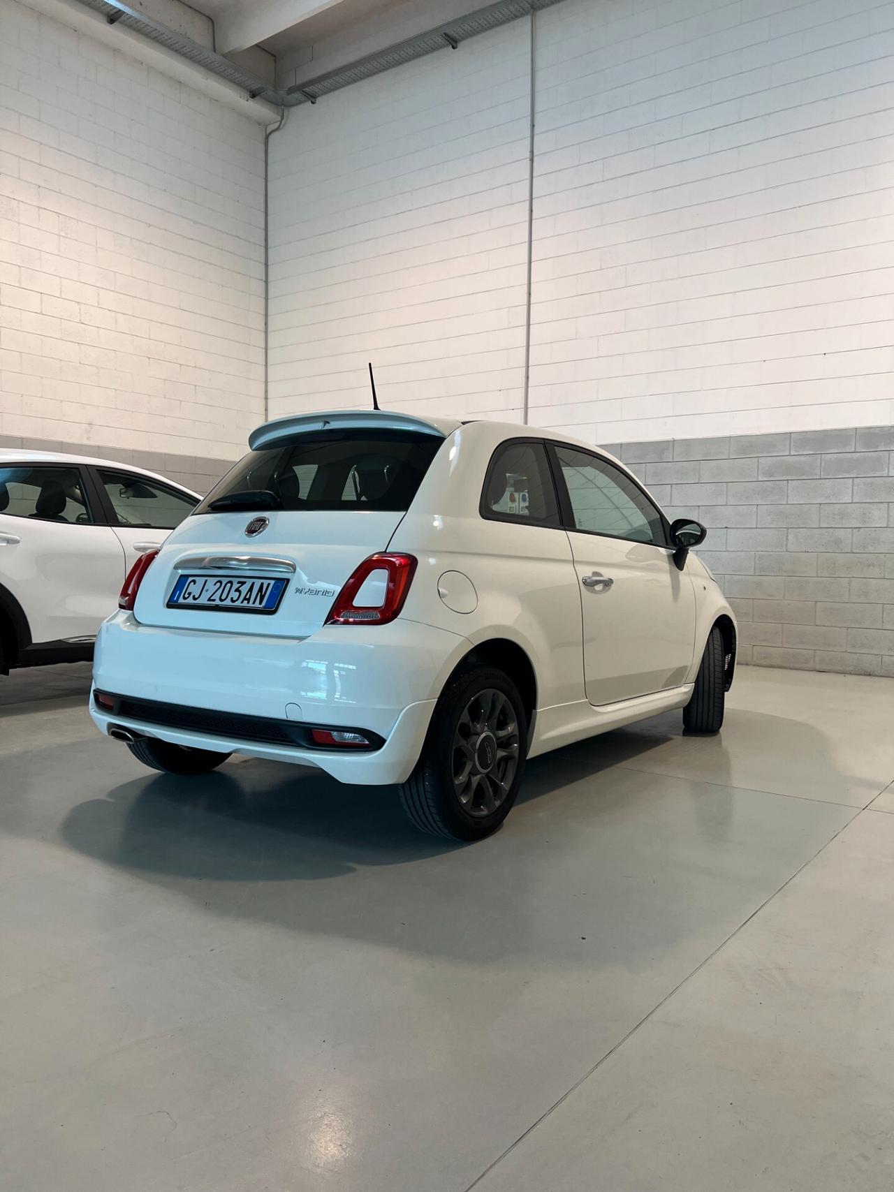 Fiat 500 1.0 Hybrid Dolcevita