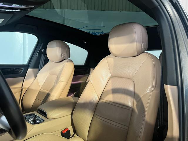 PORSCHE Cayenne Coupé 3.0 V6 E-Hybrid