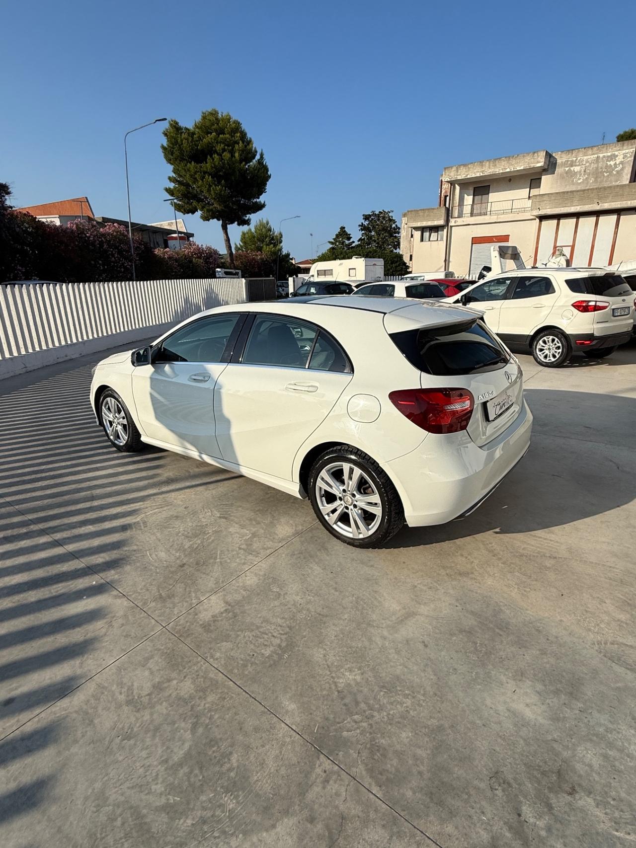 Mercedes-benz A 180 d Automatic Premium