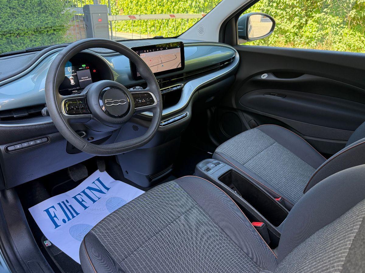 FIAT - 500 E - 500 Icon Berlina 42 KW