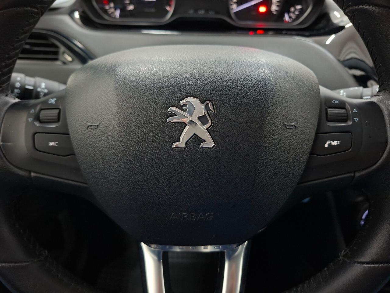 Peugeot 208 Allure 1.2 PureTech 82cv