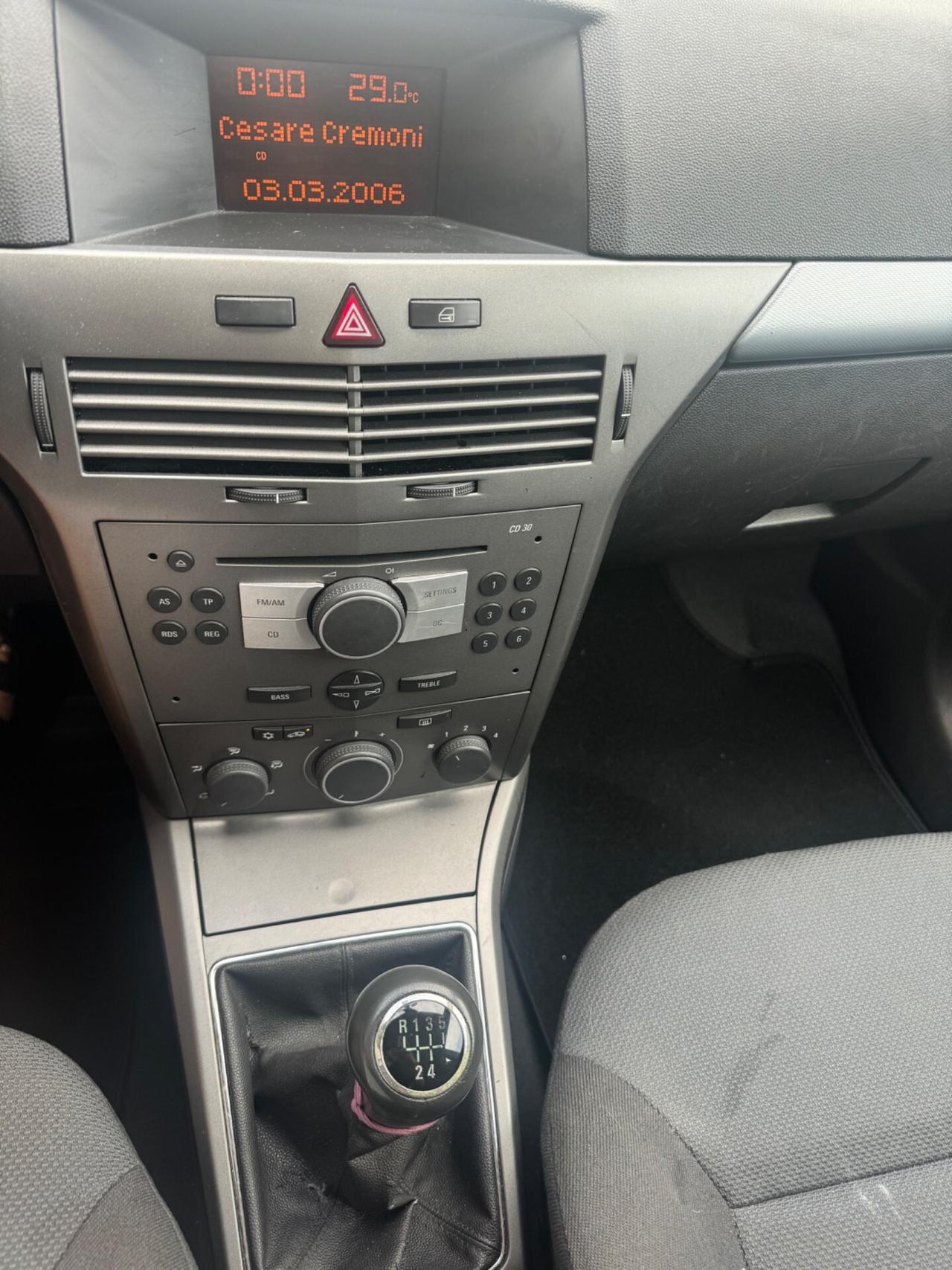 Opel Astra 1.4 16V Twinport 5 porte Enjoy