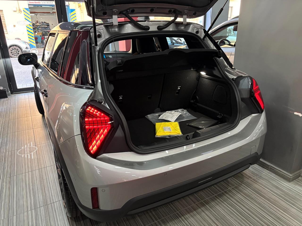 MINI Cooper C Classic 5p 1.5 156cv Auto 5 porte ITALIANA Pack S