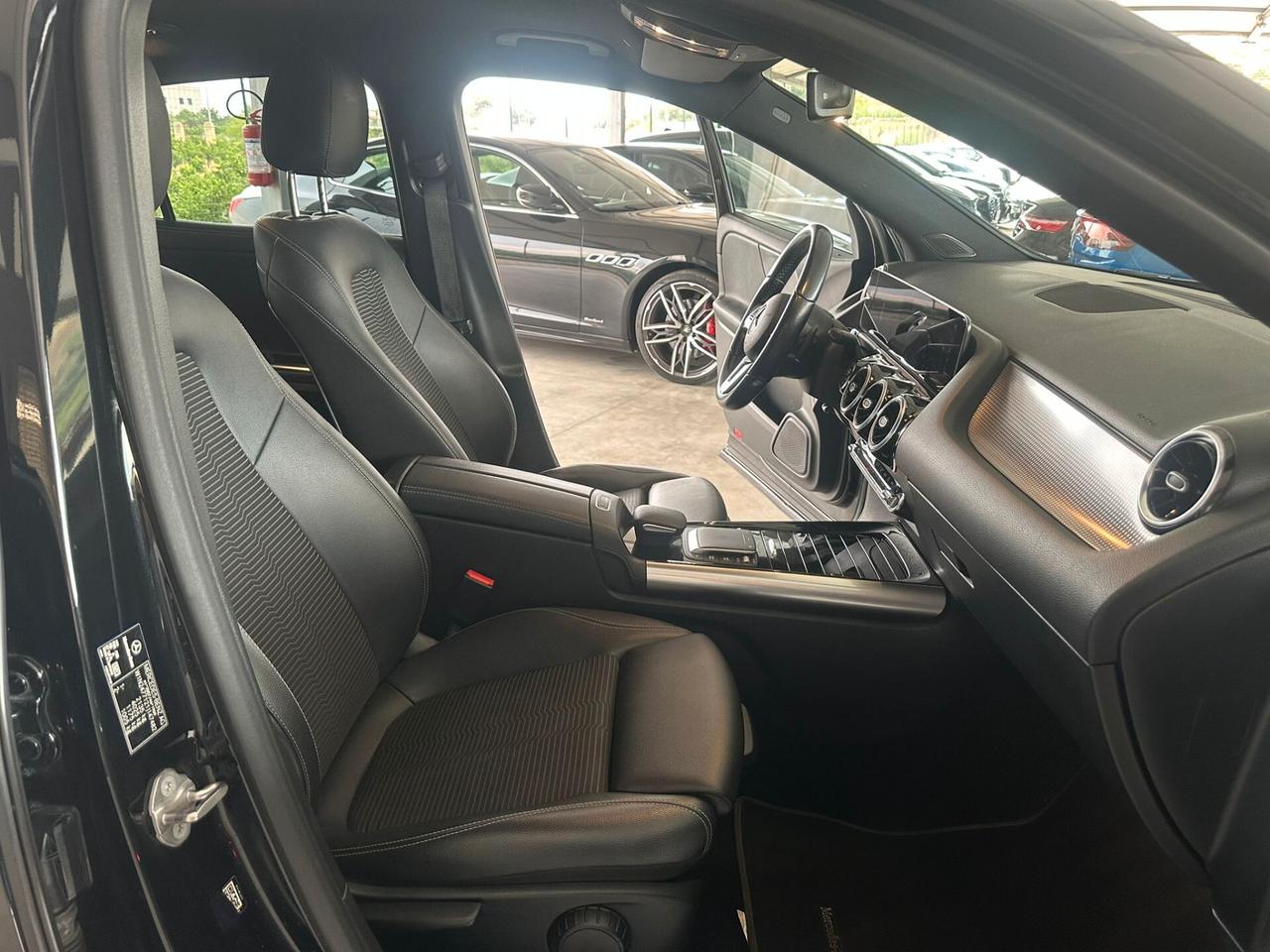 MERCEDES GLA 200D 150CV SPORT PLUS NIGHT EDITION