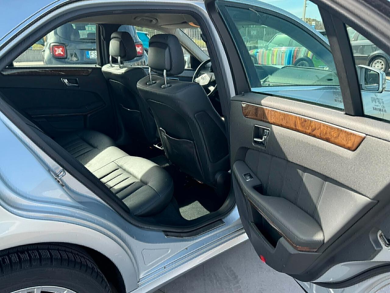 Mercedes-benz E 350 CDI BlueEFFICIENCY Elegance PERFETTA