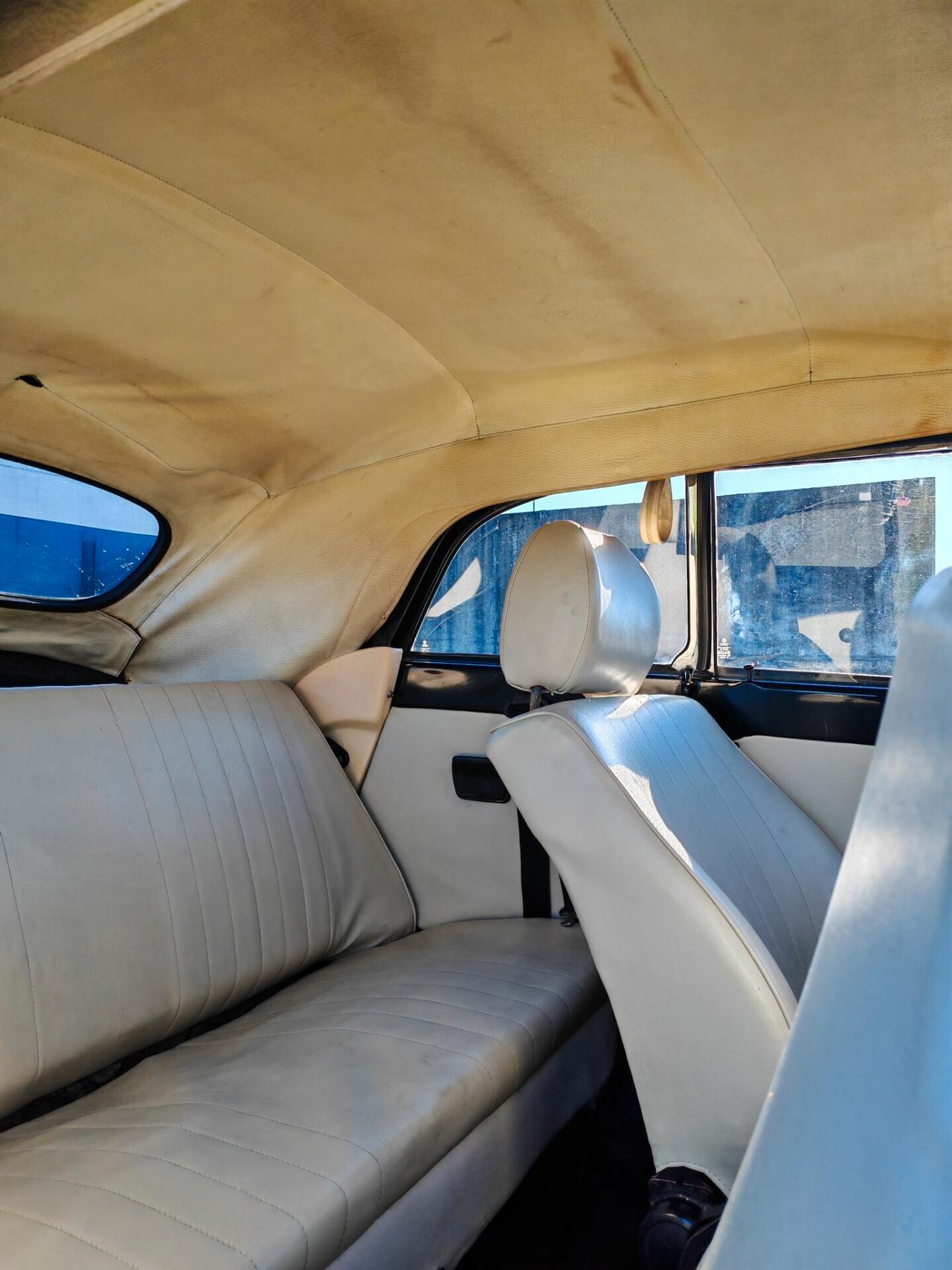 VW Maggiolino CABRIO