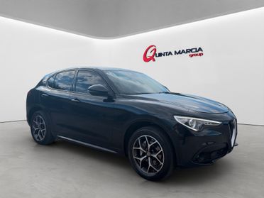 Alfa Romeo Stelvio 2.2 190 CV AT8 Q4 TOTAL BLACK