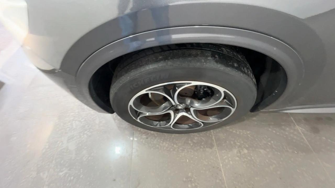 Alfa Romeo Stelvio 2.2 Turbodiesel 210 CV AT8 Q4 Veloce